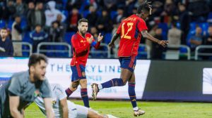 Renfe ofrece hoy el partido España-Costa Rica del Mundial en sus trenes AVE y Avlo