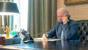 Encuentran documentos clasificados en la oficina privada de Biden