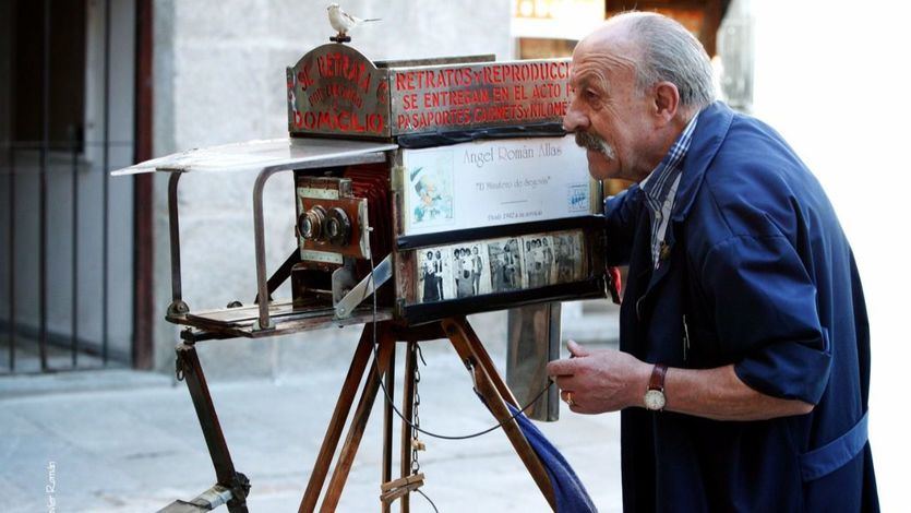 Ángel Román Allas, 'El Minutero de Segovia'