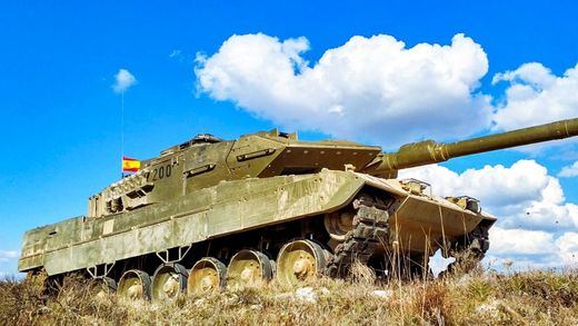 El Gobierno español valora enviar tanques a Ucrania pese a no gustar a algunos de sus socios