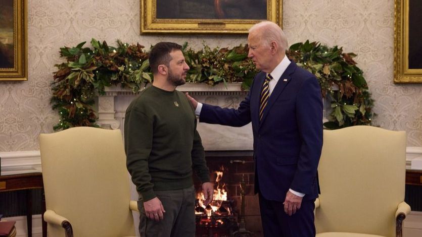 Volodymyr Zelensky y Joe Biden