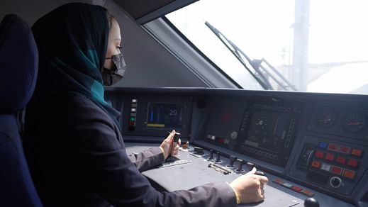 Renfe KSA incorpora a 34 maquinistas mujeres, las primeras en la historia de Arabia Saudí en desempeñar esta profesión