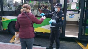 Adiós a las mascarillas: sólo serán ya obligatorias en farmacias, centros sanitarios y residencias