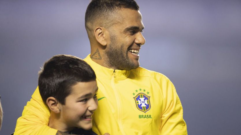 Dani Alves, con la selección brasileña