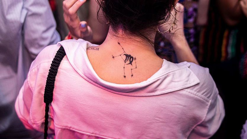 Tatuaje de su signo del zodiaco del horóscopo 