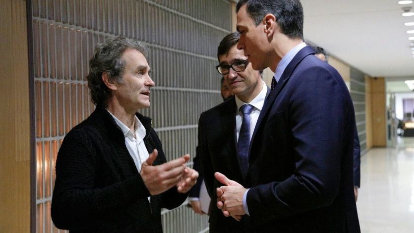 Pedro Sánchez, Fernando Simón y Salvador Illa