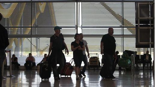 Viajeros en el aeropuerto