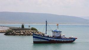 Se refuerza la búsqueda del marinero desaparecido en el naufragio de Santander