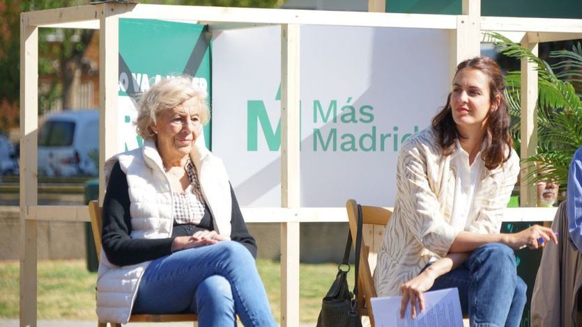 Manuela Carmena, con Rita Maestre en un acto de Más Madrid