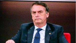 Registran la casa de Bolsonaro y encuentran certificados de vacunación de covid falsos