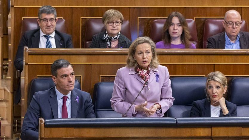 Pedro Sánchez, Nadia Calviño y Yolanda Díaz, en el Congreso