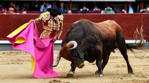 San Isidro: excelente toreo a la verónica, por fin, ante una pasarela de inválidos de El Pilar