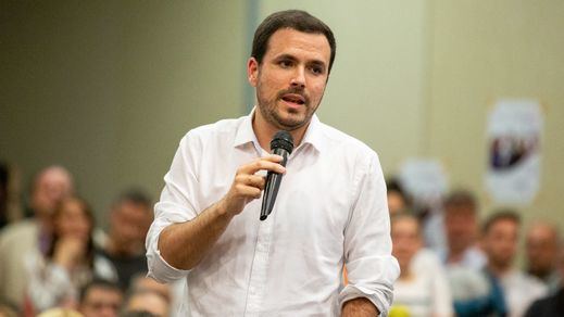 Garzón no se presentará a las listas de Sumar pero apoyará a Díaz como economista