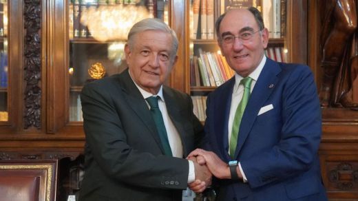 El presidente de México, Andrés Manuel López Obrador (AMLO), y el presidente de Iberdrola, Ignacio Galán