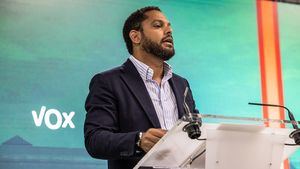 Vox ofrece una "actitud dialogante" al PP pera negociar gobiernos, pero denuncia "presiones y chantaje"