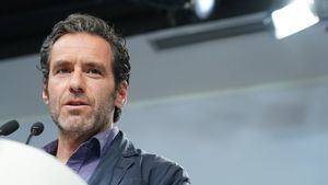 Borja Sémper afronta la polémica de "la vuelta de la censura" y habla de la "hipocresía de los nuevos censores"