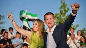 María Guardiola se convierte en la primera presidenta de Extremadura