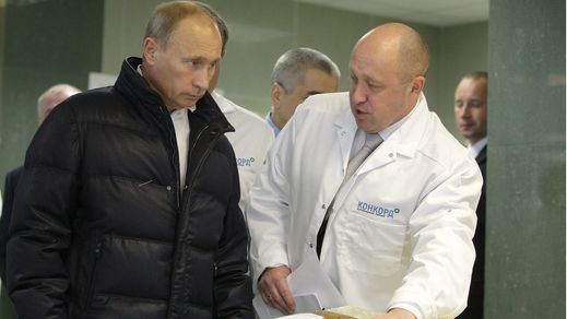 Yevgeni Prigozhin del Grupo Wagner, con Vladimir Putin