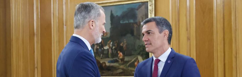 El Rey Felipe VI, con Pedro Sánchez en la Zarzuela