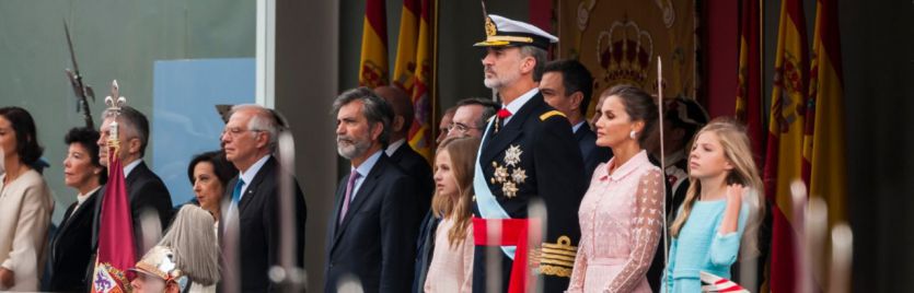 El desfile militar del 12-O espera a una paracaidista mujer y la tradicional pitada a Pedro Sánchez