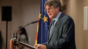 Puigdemont valora el "cambio de enfoque" reflejado en el acuerdo