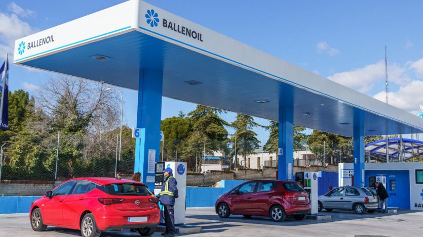 Gasolinera de Ballenoil