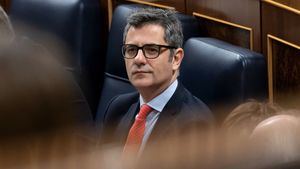 Sánchez corona a Bolaños como 'superministro' y el PP le acusa de "politizar" la Justicia
