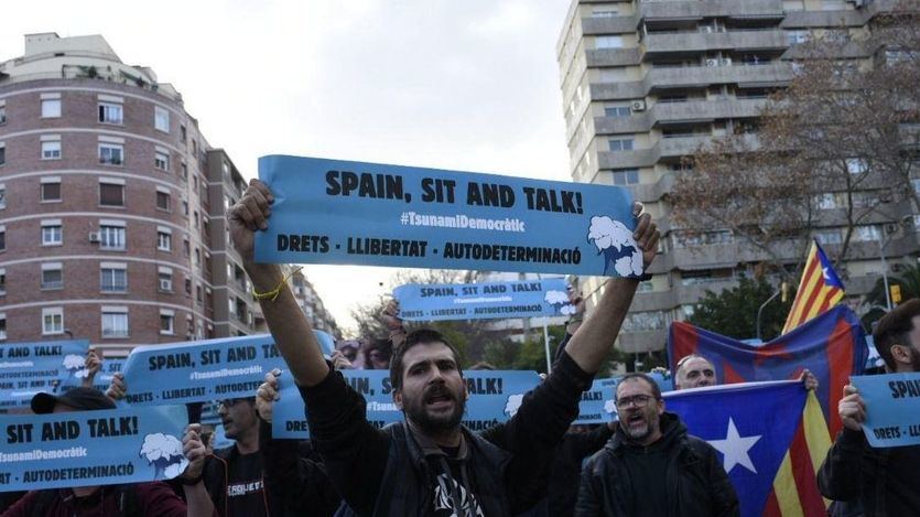 Manifestantes del Tsunami Democratic en Barcelona