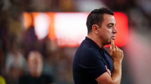 ¿Corre peligro el puesto de Xavi Hernández en el Barça?