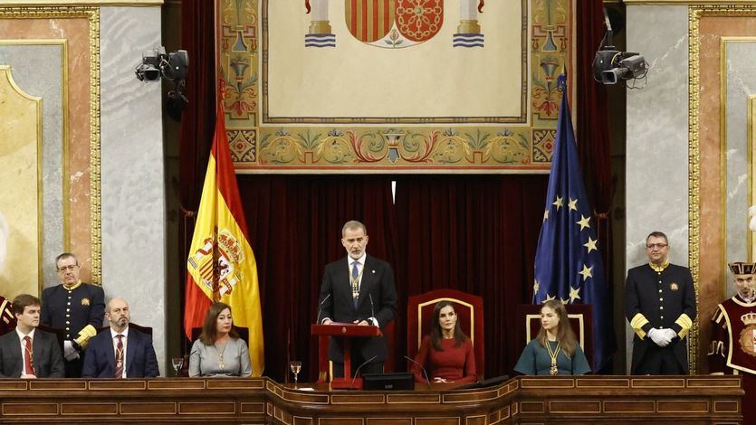 Los Reyes, junto a la Princesa de Asturias, presiden la apertura solemne de la XV Legislatura.