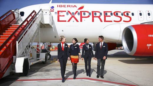 Tripulantes de Iberia Express