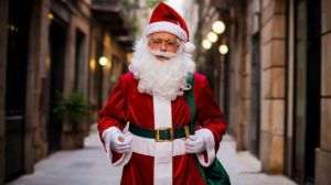 No sólo es Papa Noel: otros personajes mágicos que traen regalos a los niños en Navidad