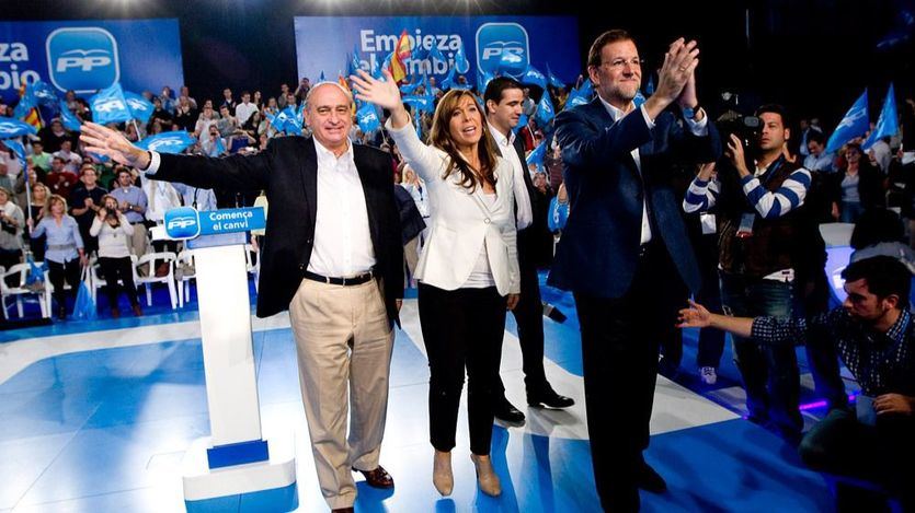 Rajoy y Fernández Díaz, entre otros dirigentes del PP