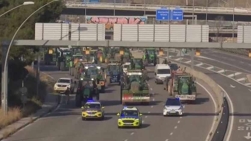 Tractorada llegando a Barcelona