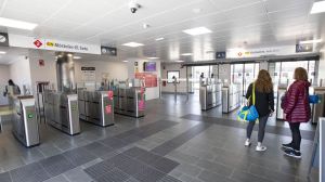 Renfe invierte 7,7 millones de euros en la instalación de controles de acceso en estaciones de Cercanías