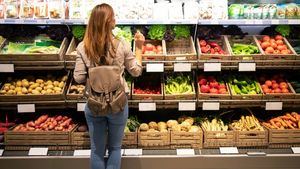 El Gobierno investiga si los supermercados han bajado el IVA a sus productos