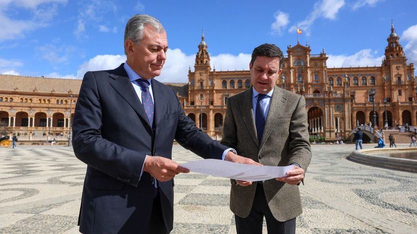 José Luis Sanz (alcalde de Sevilla) y Juan de la Rosa, delegado de urbanismo