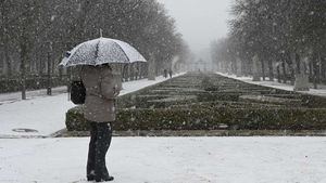 La nieve llega hasta Madrid y vuelven los fantasmas de 'Filomena'