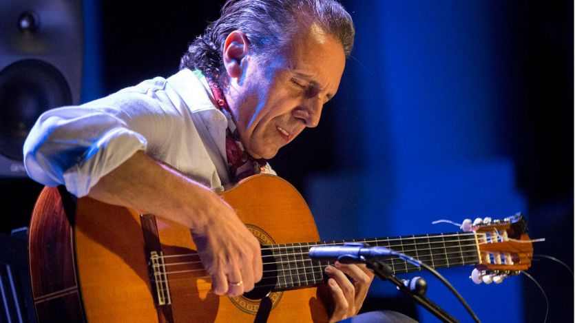 Teoría y práctica en el atractivo acto 'Del flamenco ilustrado a la música culta': concierto con acompañamiento visual y coloquio