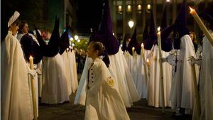 La lluvia hace peligrar muchas procesiones de Semana Santa en España