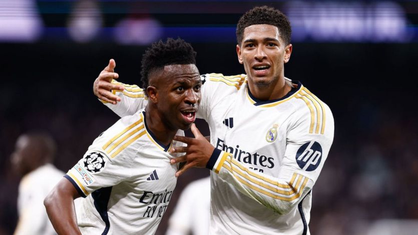 Vinicius y Bellingham celebran un gol