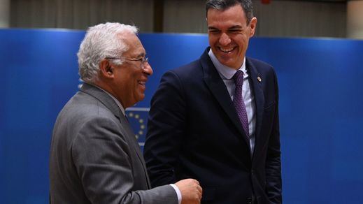 Sánchez y el primer ministro de Portugal, António Costa