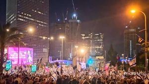 Las protestas contra Israel se intensifican y cercan a Netanyahu para lograr un acuerdo de paz en Gaza