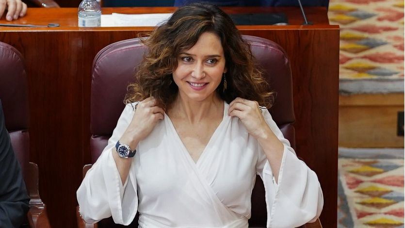 La presidenta de la Comunidad de Madrid, Isabel Díaz Ayuso, en el Pleno de la Asamblea regional