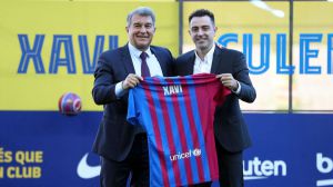 Xavi Hernández y Laporta