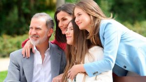 Las nuevas fotos de los reyes Felipe y Letizia y sus hijas, Leonor y Sofía, de la que todos hablan