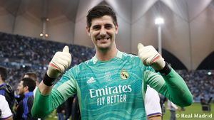 Ancelotti confirma los rumores: Courtois será el portero en la final de la Champions