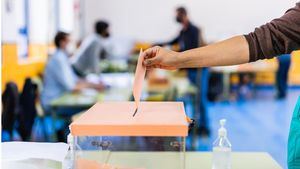 Aprobada una propuesta de Sumar para reducir la edad legal de votar a los 16 años