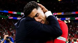 De las lágrimas de Cristiano Ronaldo a la sequía goleadora de Francia: la Eurocopa suma 2 favoritos más en cuartos
