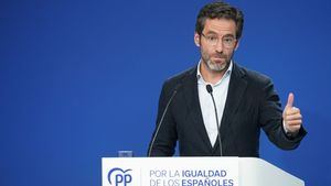 El PP reparte a izquierda y derecha: critica al PSOE por "inacción" y a Vox, "no nos impresionan sus órdagos"